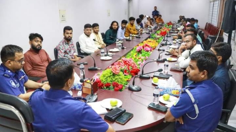 বৈষম্য বিরোধী ছাত্র আন্দোলন জামালপুর জেলার প্রতিনিধিদের সাথে নবাগত পুলিশ সুপারের মতবিনিময় সভা