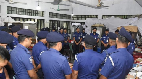 ময়মনসিংহ রেঞ্জের অতিরিক্ত ডিআইজি (ক্রাইম এন্ড অপস্) মহোদয় কর্তৃক শেরপুর সদর কোর্ট বার্ষিক পরিদর্শন সম্পন্ন